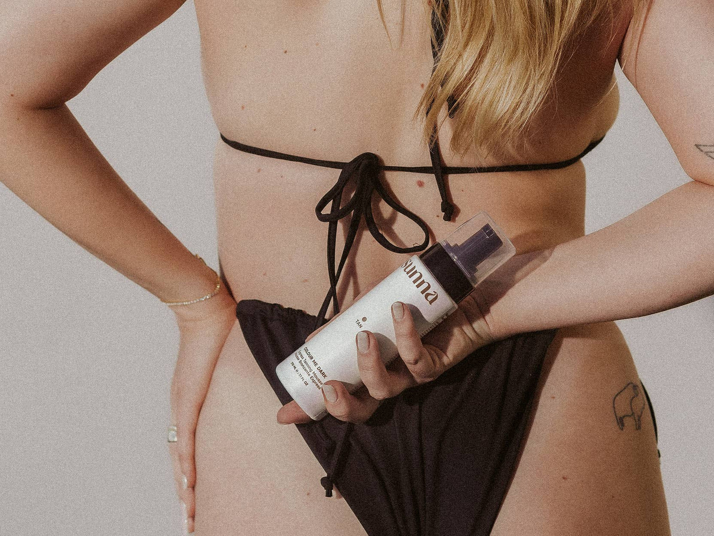 Colour Me Dark Express Tanning Mousse