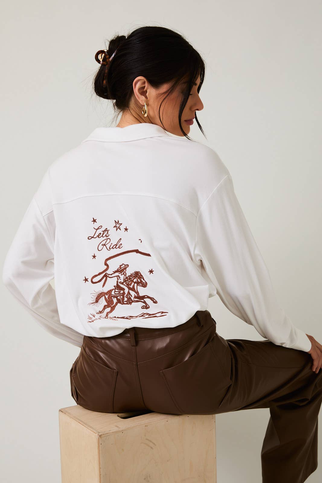 COWGIRL EMBROIDERED JERSEY BUTTON DOWN SHIRT