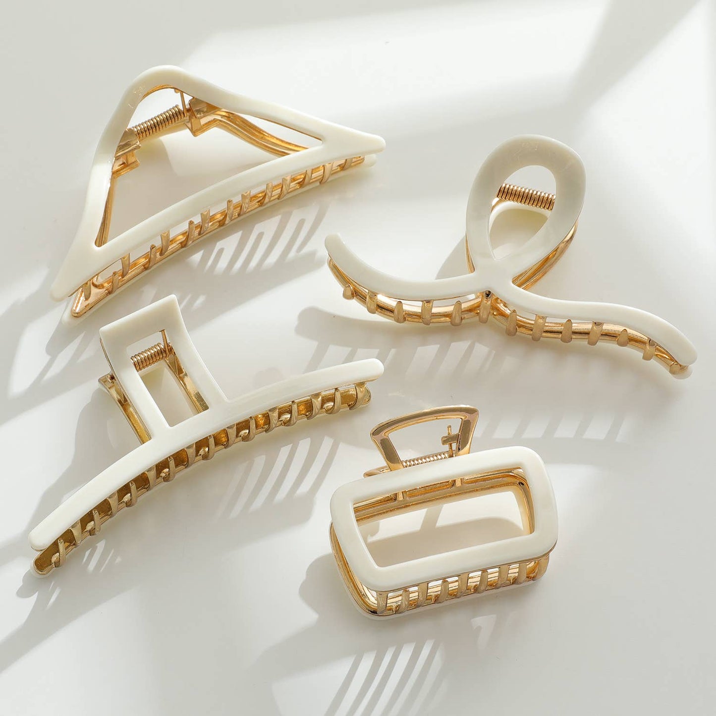 Vera Assorted Clips