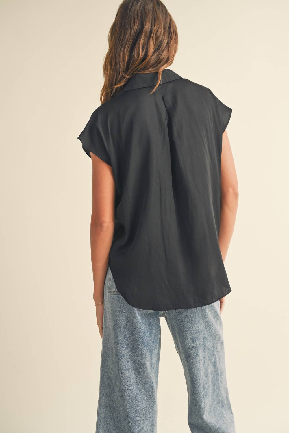 BUTTON DOWN CAP SLEEVE SHIRTS