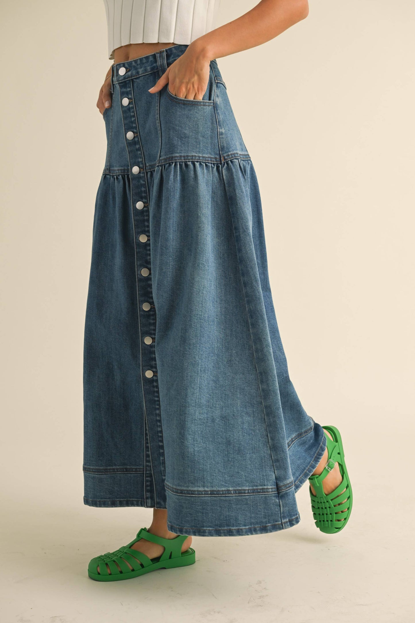 BUTTONDOWN BOHEMIAN DENIM SKIRT