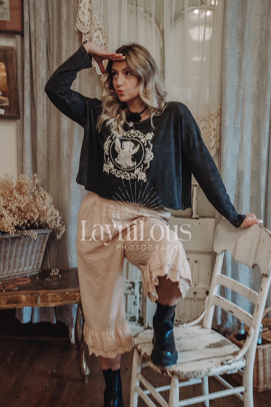 Detailed Ruffle Pant