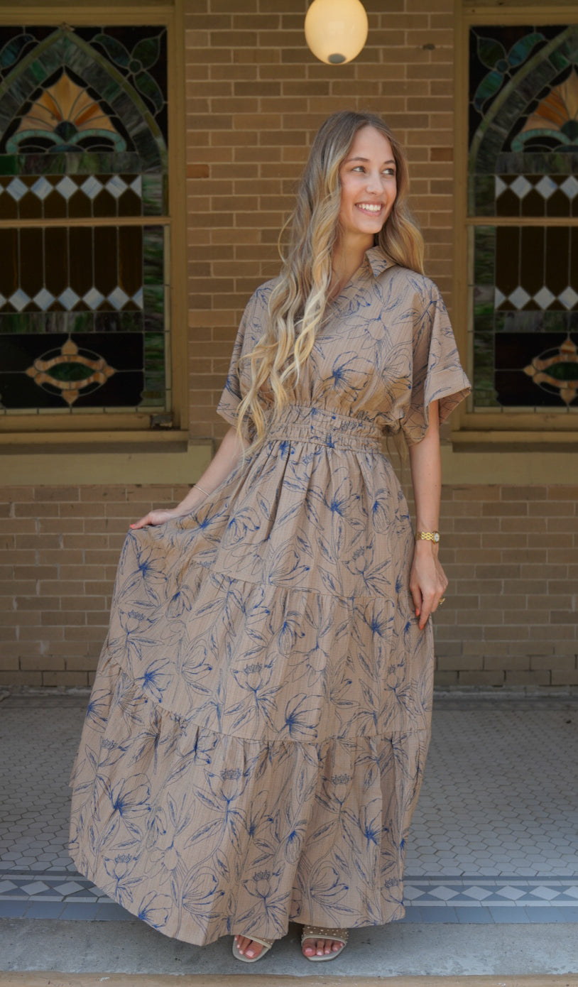 VINTAGE INSPIRED TEXTURED FLORAL MAXI DRESS WITH DOLMAN SLVS