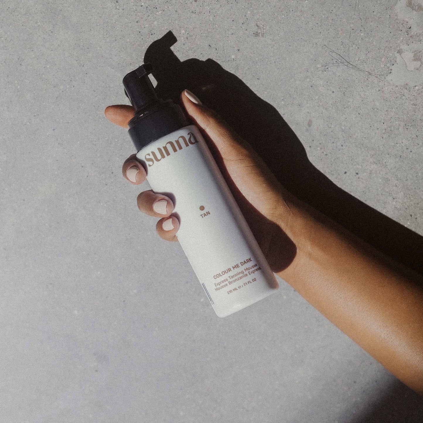 Colour Me Dark Express Tanning Mousse