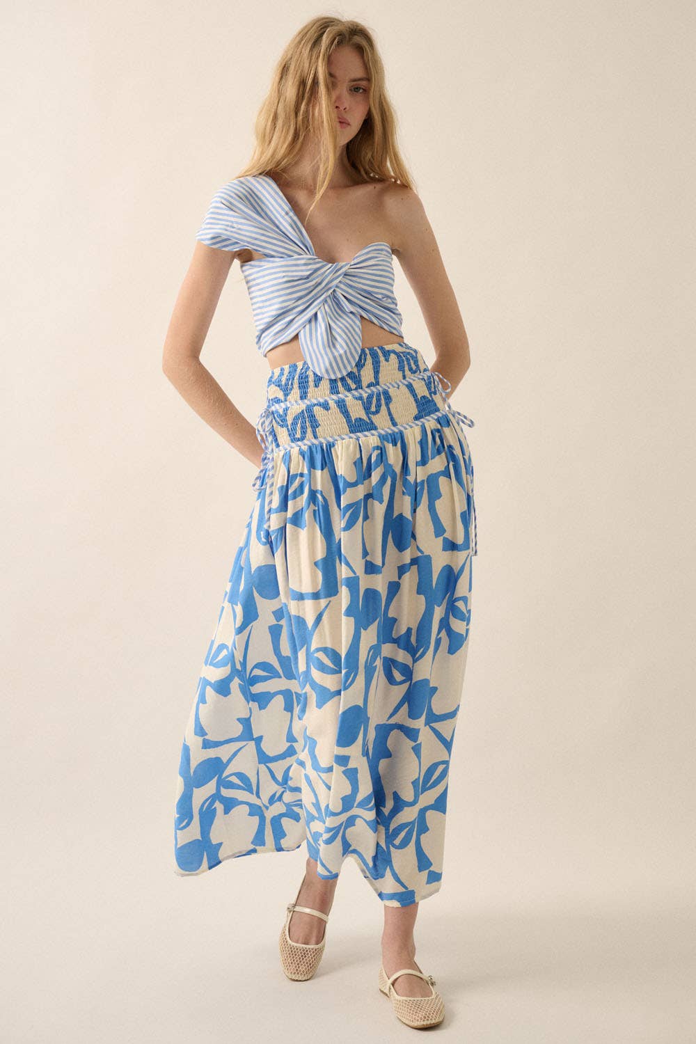 Abstract Floral-Print Tiered-Waist Maxi Skirt