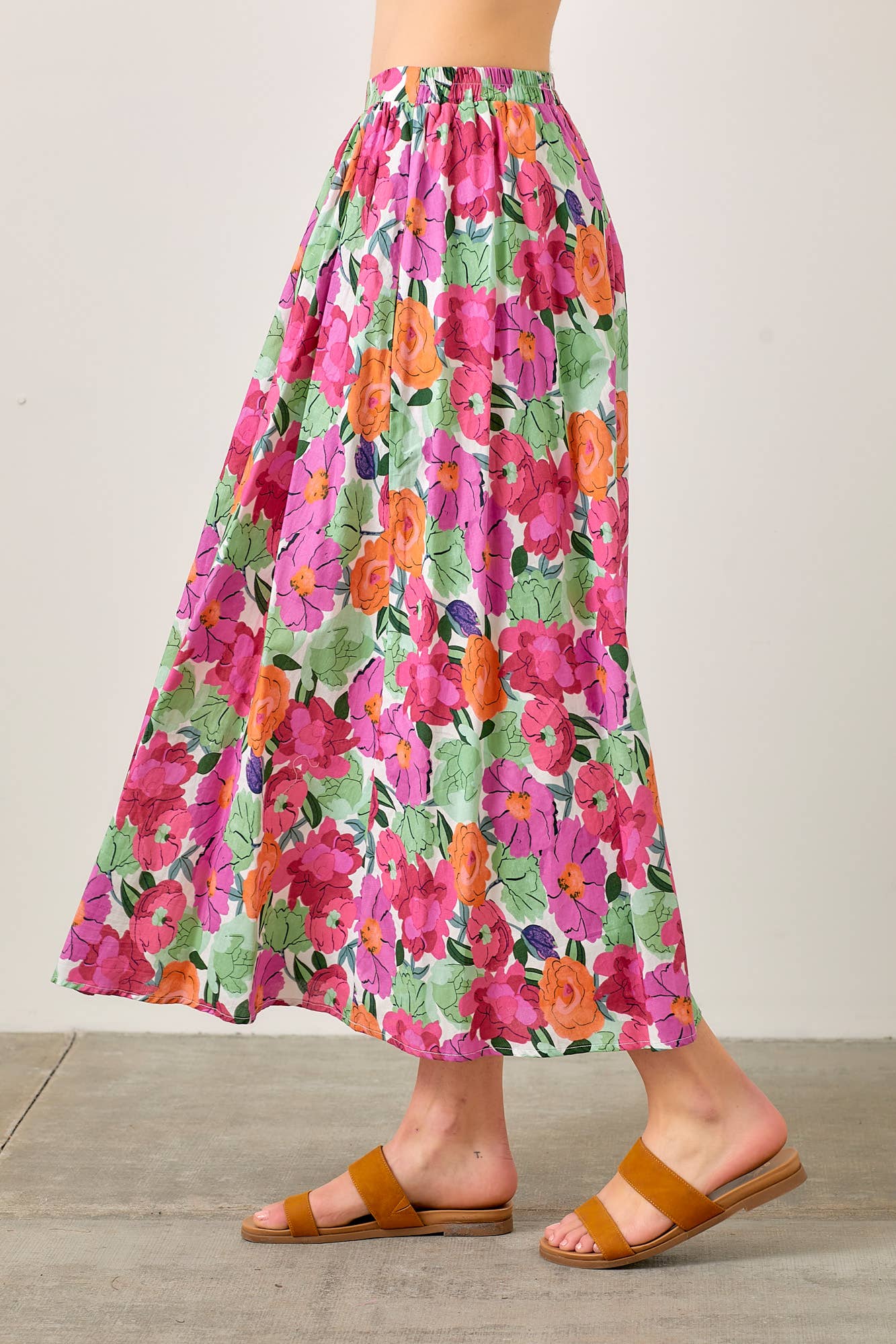 FLORAL PRINT TEIRED SKRIT