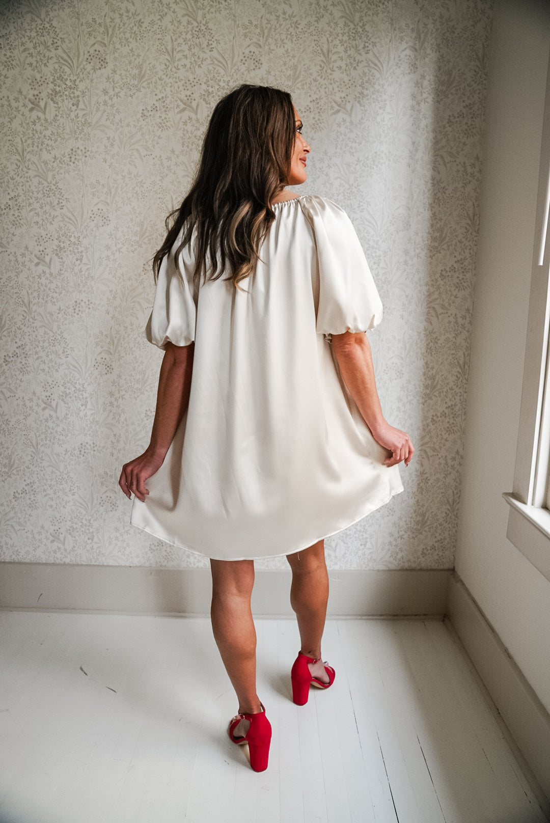 SATIN PUFF SLEEVE MINI DRESS
