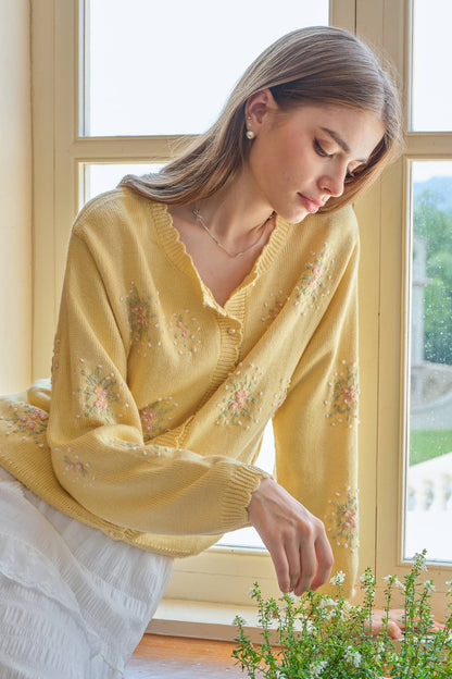 Scalloped Hem Cardigan with Floral Embroidery