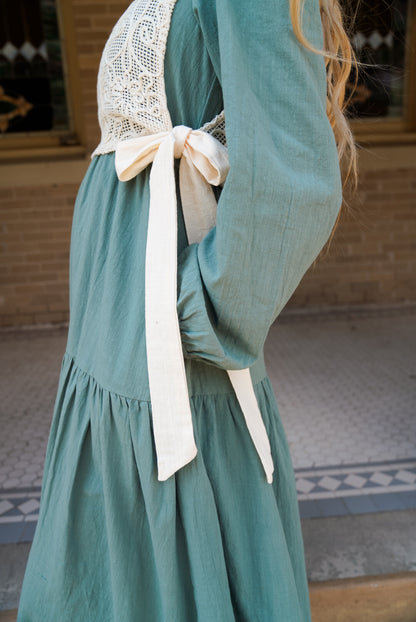 ROMANTIC WALKTHROUGH THE CITY CROCHET OVERLAY MAXI DRESS