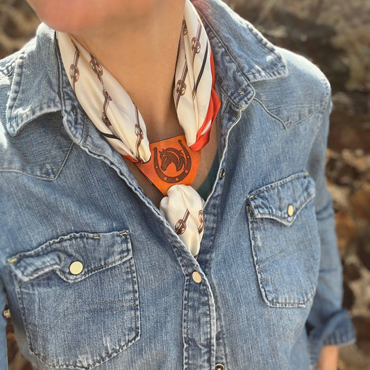 Bandana Slide Triangle - Antiqued Saddle Tan Leather - Horseshoe