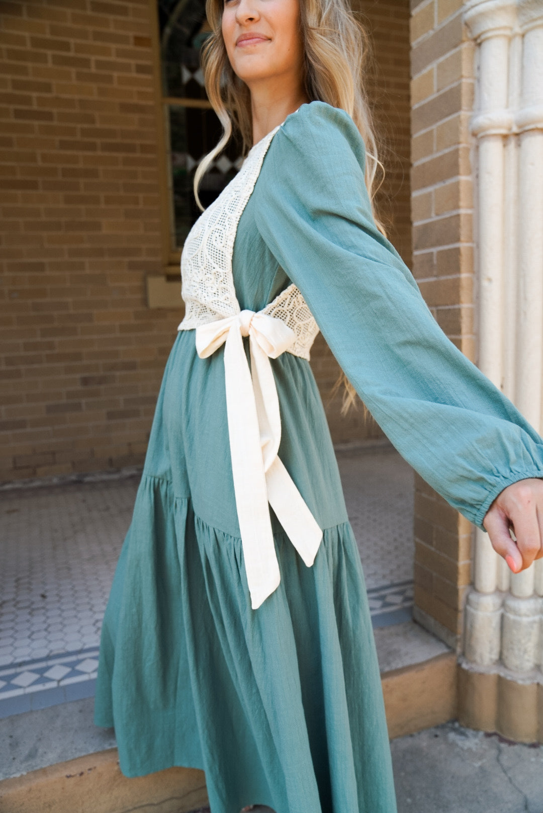 ROMANTIC WALKTHROUGH THE CITY CROCHET OVERLAY MAXI DRESS