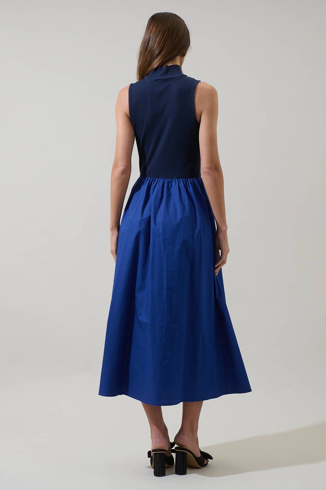 Grady Sleeveless Midi Dress
