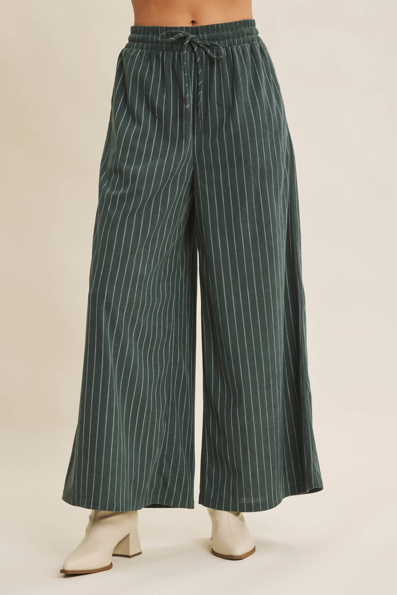 ENDLESSLY WEARABLE STRIPED CORDUROY COMFY WIDE-LEG PANTS
