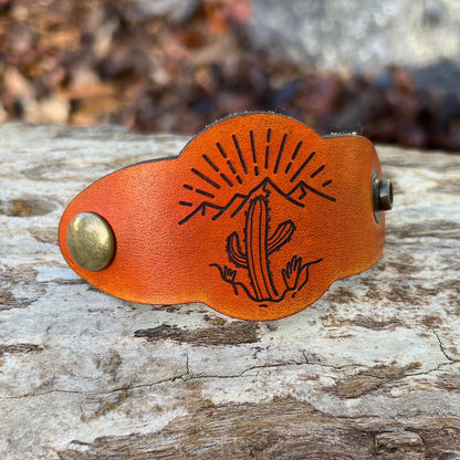 Bandana Slide - Antiqued Saddle Tan Leather - Southwest