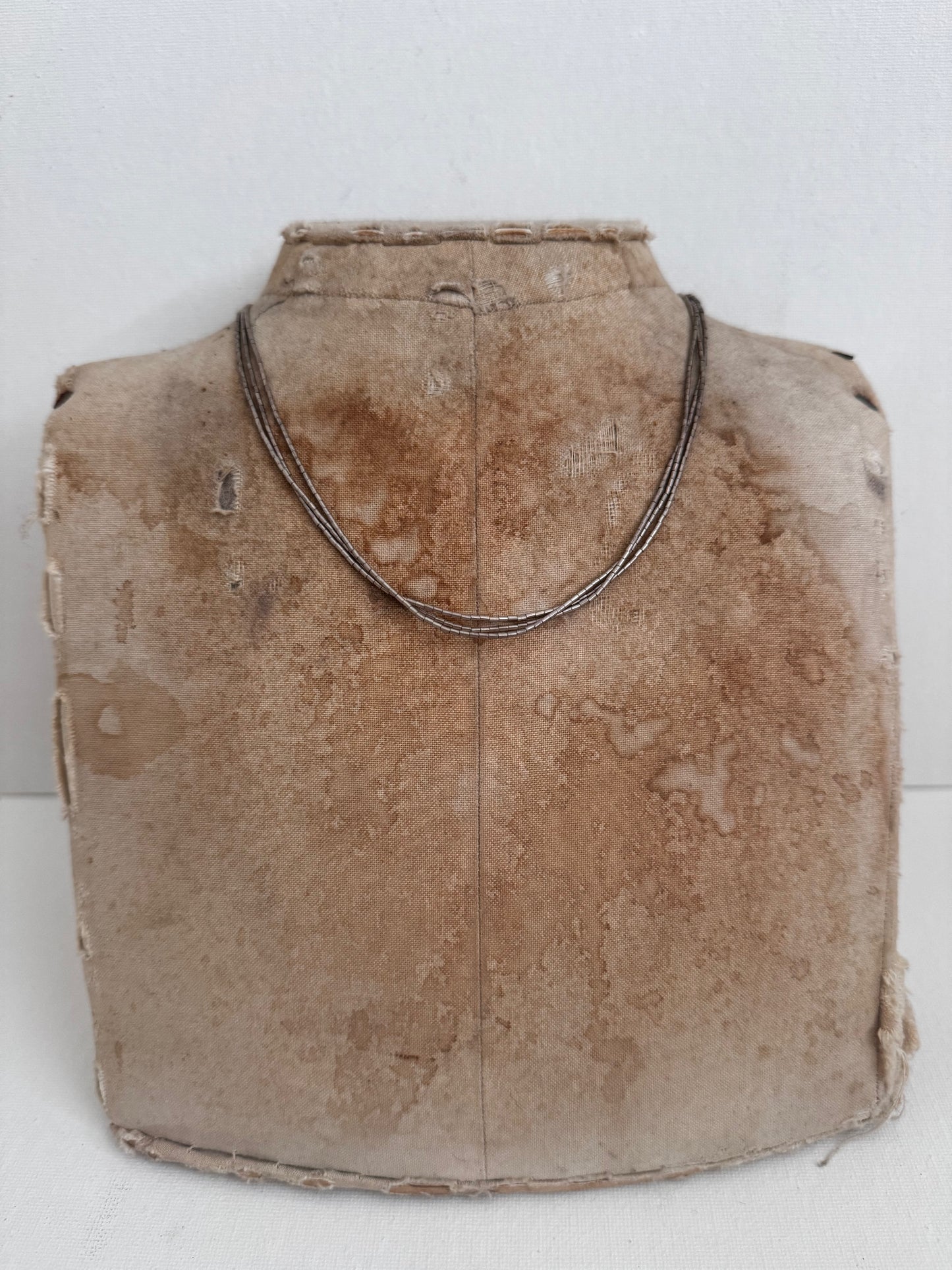 Dainty Silver bead Necklace