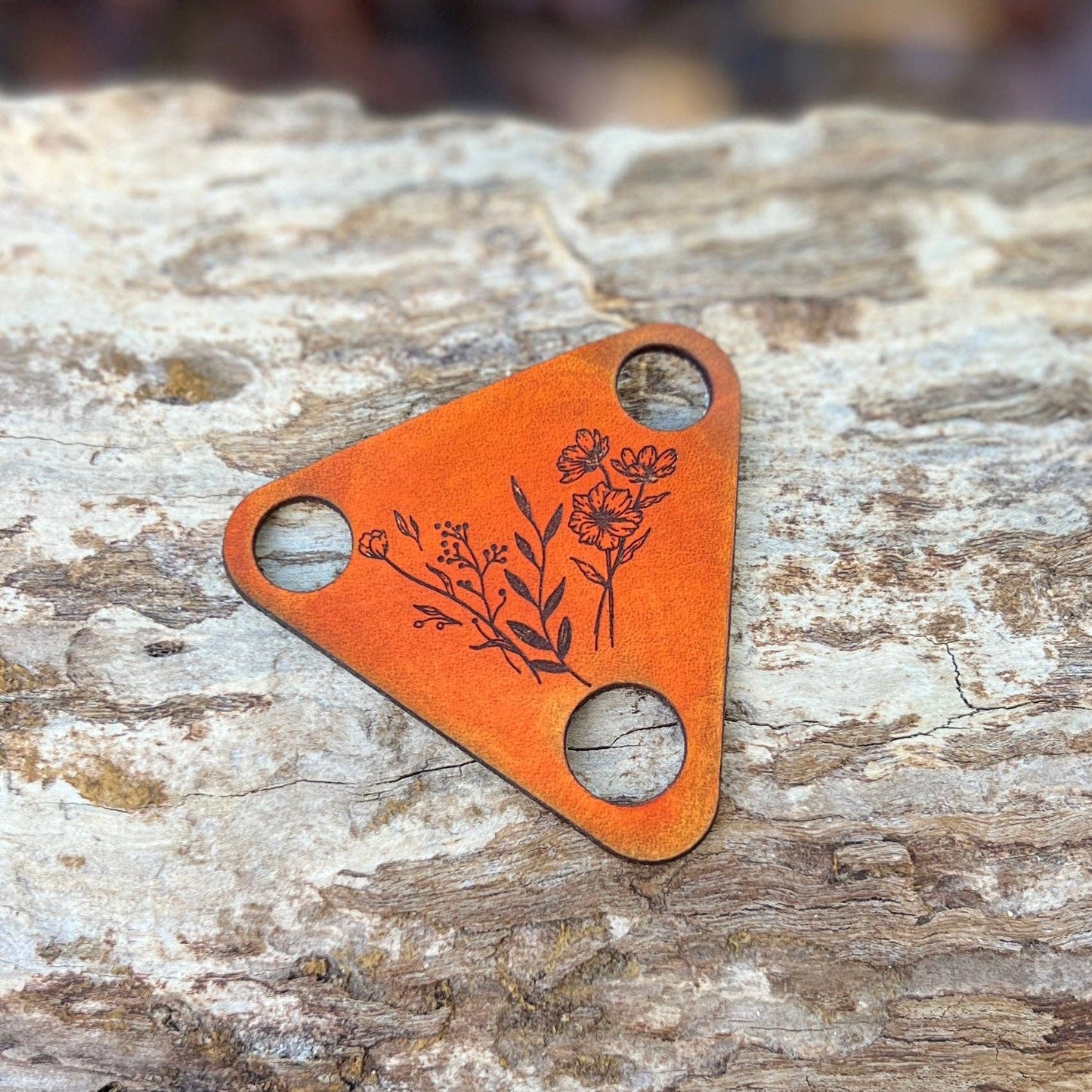 Bandana Slide Triangle - Antiqued Saddle Tan Leather - Wildflowers